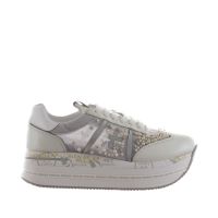 Premiata sneaker in pelle e nylon con perline da donna